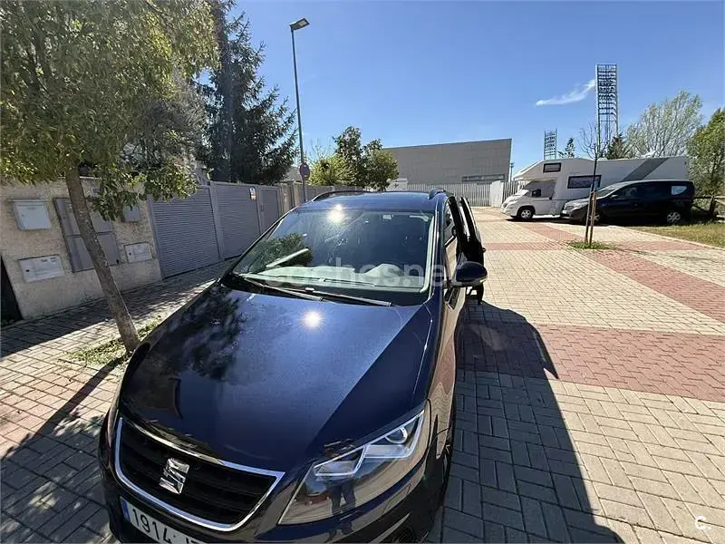 Usado Seat Alhambra Ecomotive 150 CV (110 kW) 2017 Azul Monovolumen