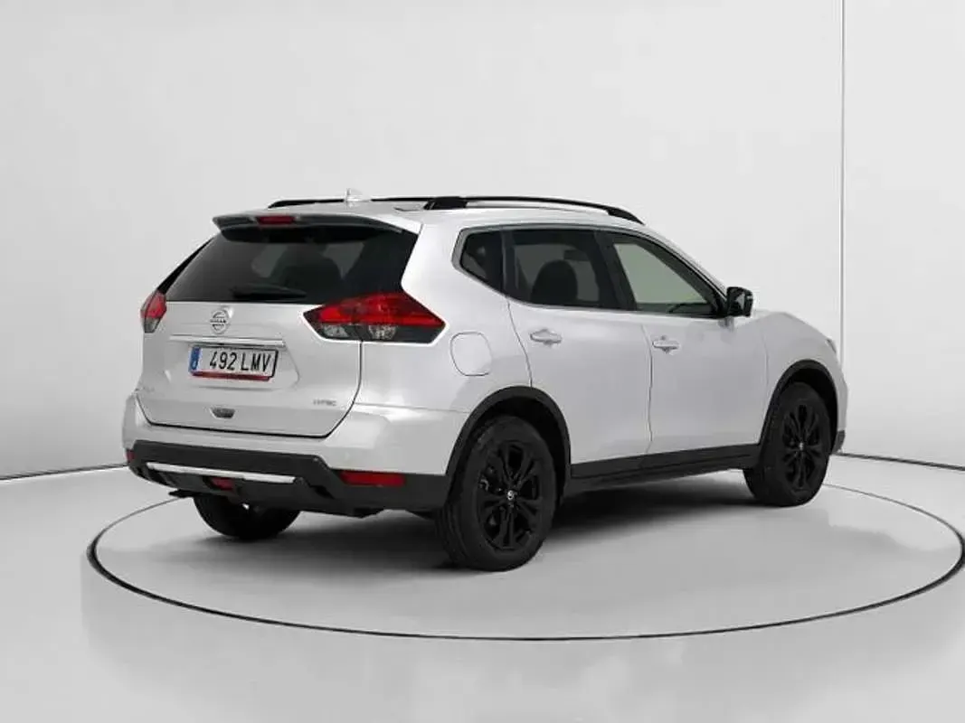 Usado Nissan X-Trail Acenta 150 CV (110 kW) 2021 Gris SUV
