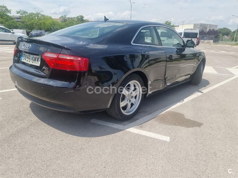 Usado Audi A5 180 CV (132 kW) 2009 Negro Coupe