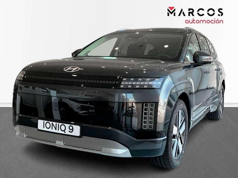 Gris Nuevo 2025 Hyundai Ioniq 6 Berlina | 71.500 € (Precio justo) - Imagen 1/4