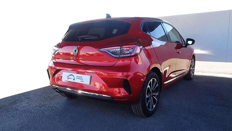 Begagnad Renault Clio V Techno 101 HK (74 kW) 2025 Halvkombi