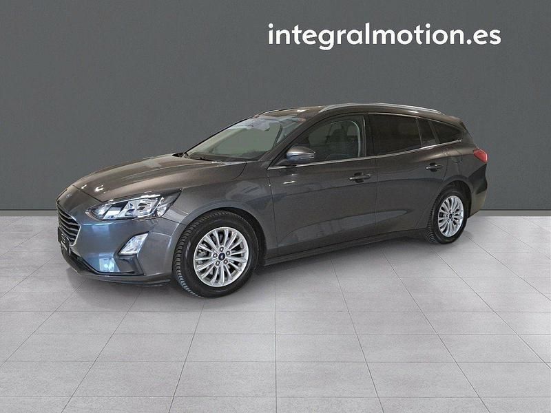 Gris Usado 2021 Ford Focus Titanium Familiar | 12.700 € (Precio justo) - Imagen 1/4