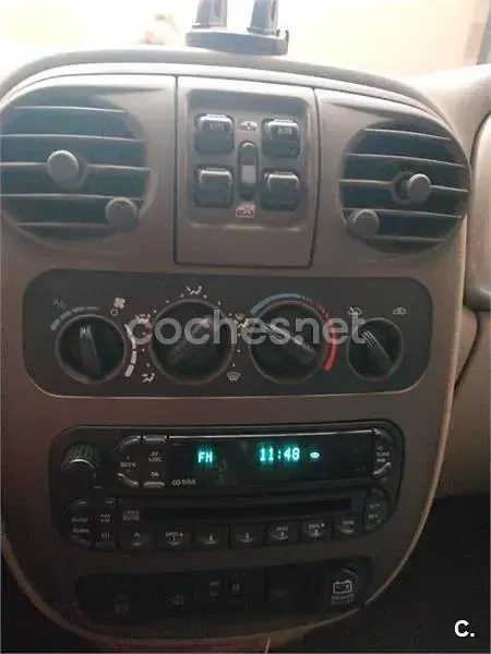 Usado Chrysler PT Cruiser Limited 121 CV (88 kW) 2005 Beige Monovolumen