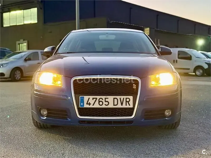 Occasion Audi A3 Ambiente 140 PK (102 kW) 2006 Blauw Hatchback