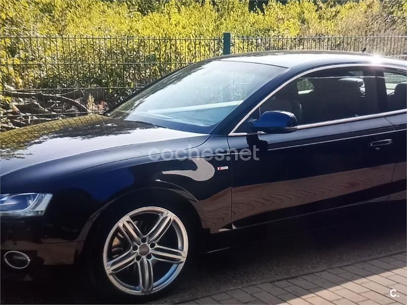 Usado Audi A5 190 CV (139 kW) 2011 Negro Coupe