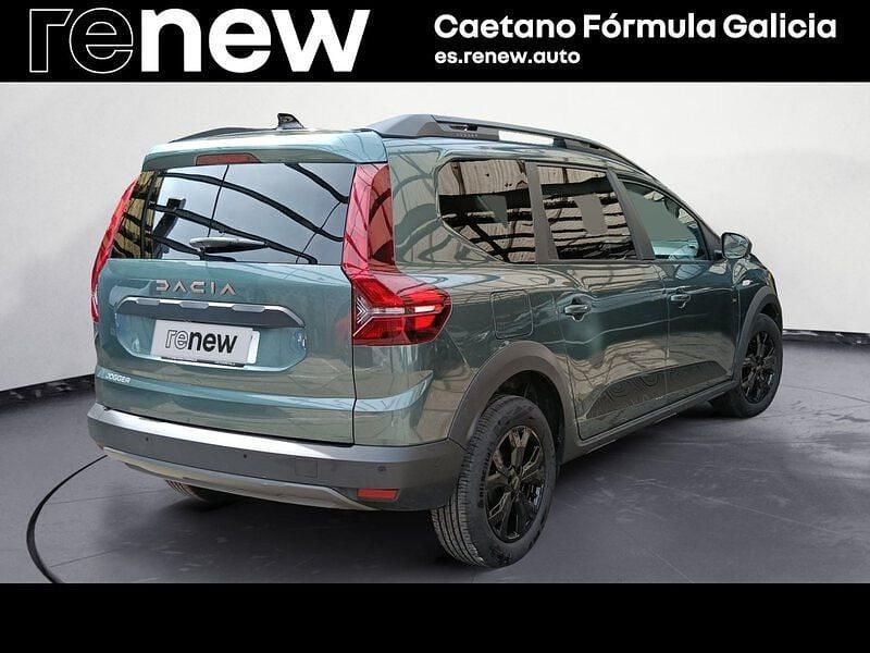 Używany Dacia Jogger Extreme 110 KM (80 kW) 2025 Zielony Minivan