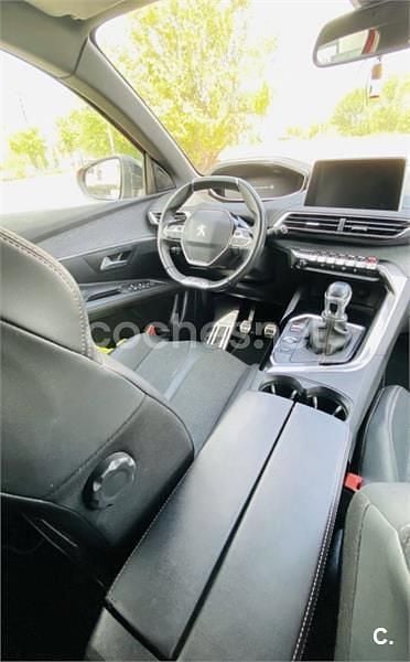 Granate Usado 2019 Peugeot 3008 GT-line SUV | 15.000 € (Precio justo) - Imagen 1/2