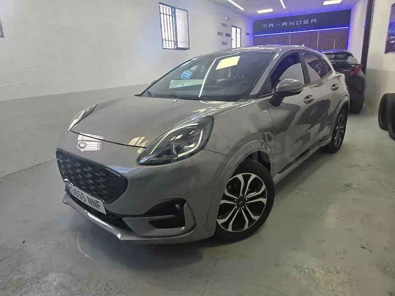 Usado Ford Puma ST-Line 125 CV (91 kW) 2022 Gris / plata SUV