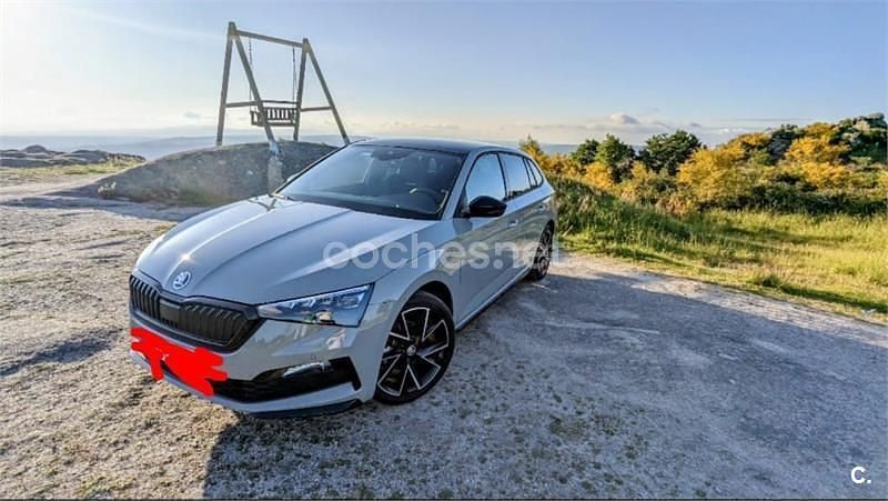 Usado Skoda Scala Monte Carlo 150 CV (110 kW) 2023 Gris / plata Utilitario