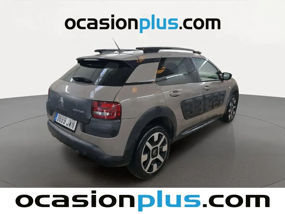 Usado Citroën C4 Cactus Shine 100 CV (73 kW) 2017 Marrón Utilitario