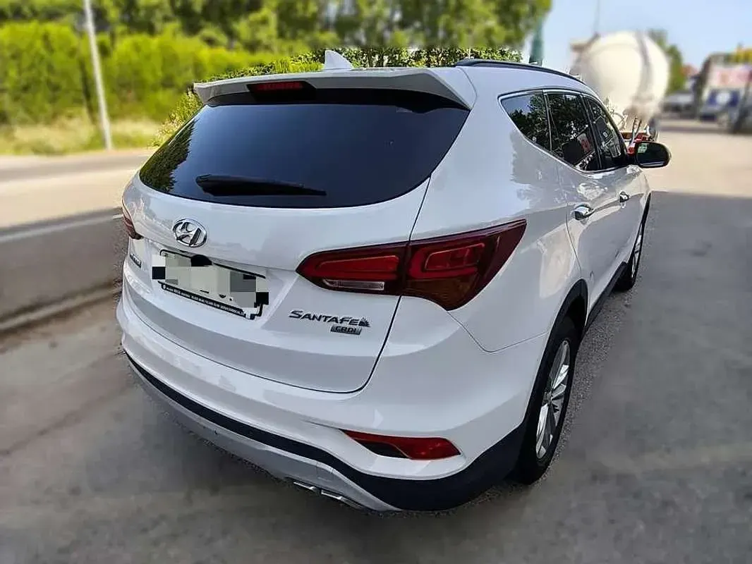 Usado Hyundai Santa Fe 201 CV (147 kW) 2016 Blanco SUV