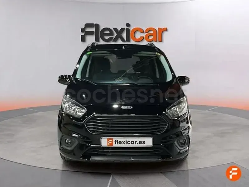 Usado Ford Tourneo Courier Sport 100 CV (73 kW) 2019 Negro Monovolumen