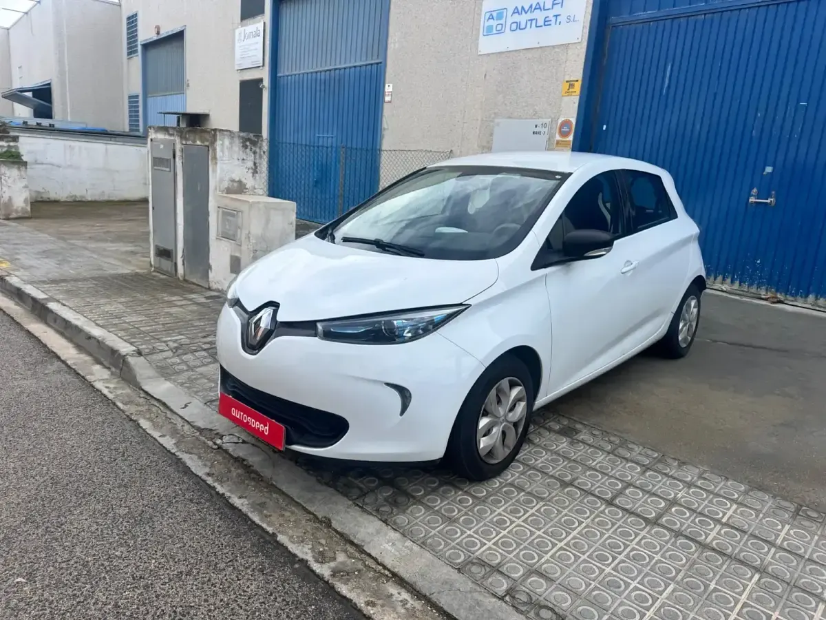 Usado Renault Zoe Life 66 kW (90 CV) 2019 Blanco Utilitario