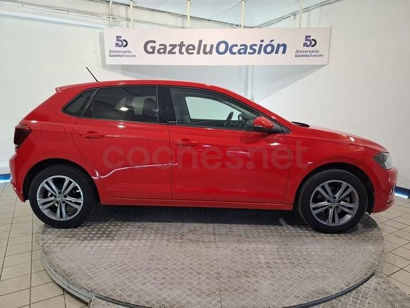 Usado VW Polo United 110 CV (80 kW) 2021 Rojo Berlina