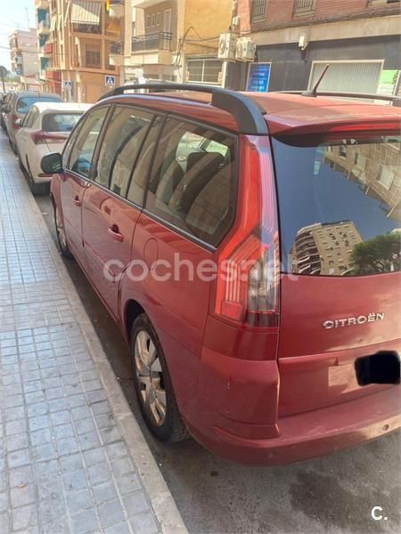 Usado Citroën Grand C4 Picasso Exclusive 110 CV (80 kW) 2007 Rojo Monovolumen