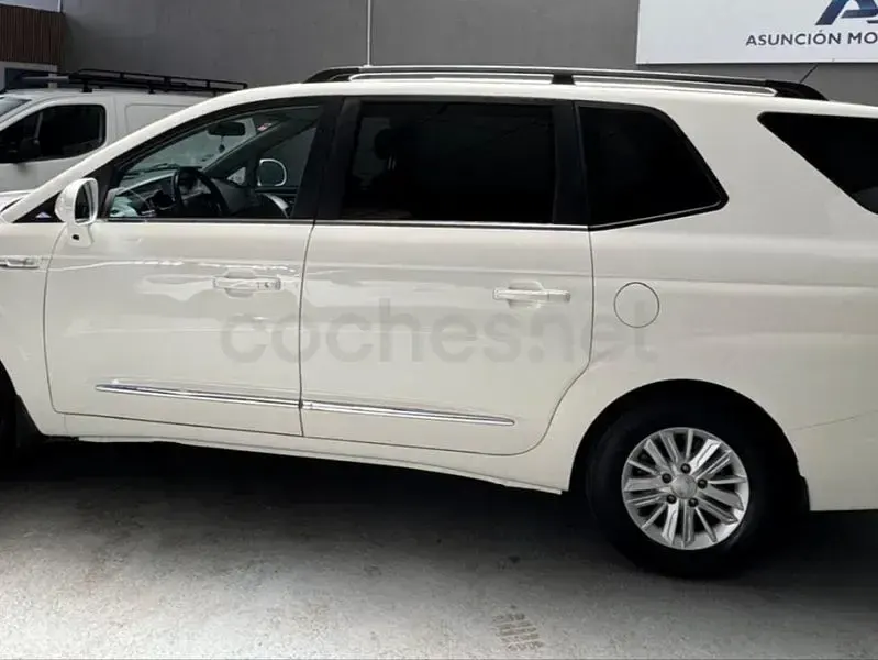 Usado SsangYong Rodius 178 CV (130 kW) 2018 Blanco Monovolumen
