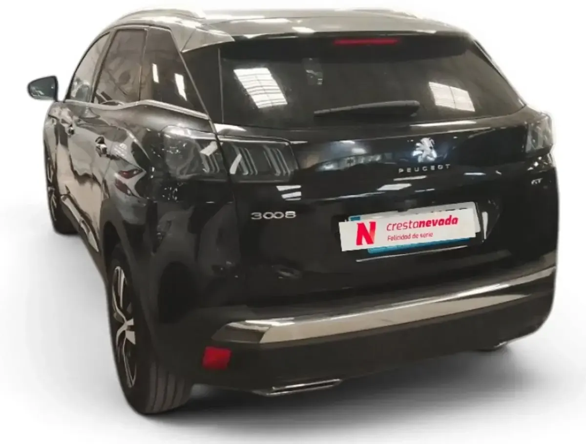 Usado Peugeot 3008 GT 130 CV (95 kW) 2023 Negro SUV