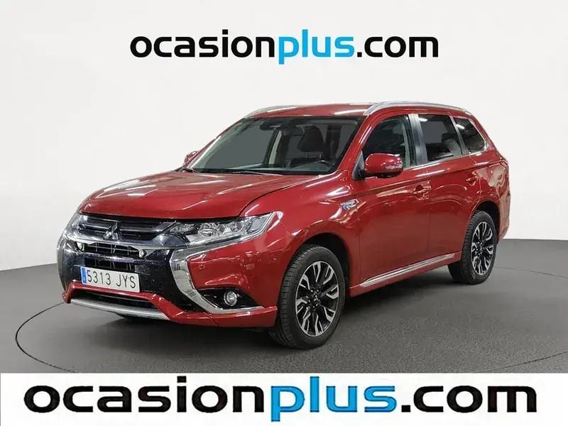 Rojo Usado 2017 Mitsubishi Outlander P-HEV SUV | 17.728 € (Precio justo) - Imagen 1/4