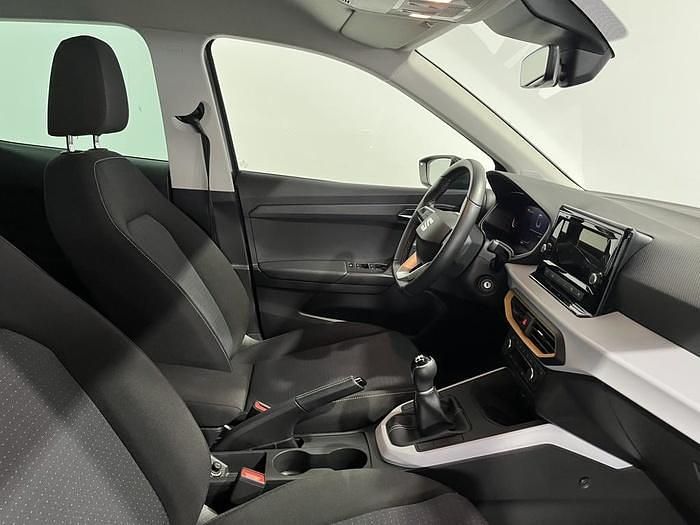 Używany Seat Arona Style 115 KM (84 kW) 2025 Niebieski SUV