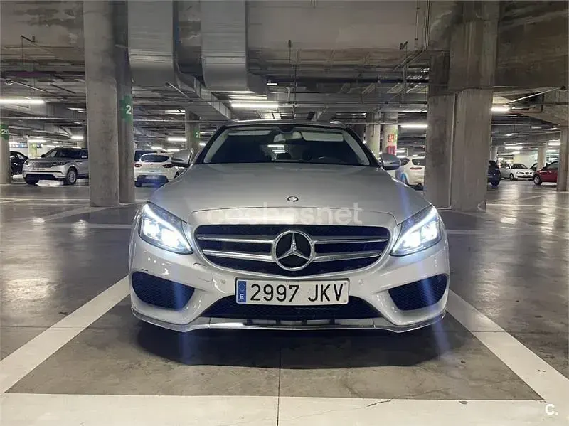 Usado Mercedes C220 AMG line 170 HP (125 kW) 2015 Cinzento Carrinha