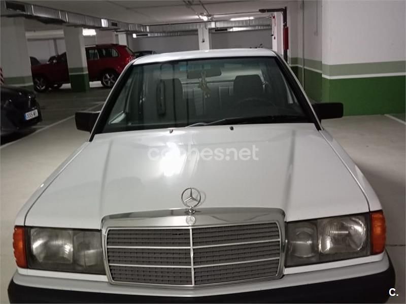 Usado Mercedes 190 109 CV (80 kW) 1992 Blanco Berlina