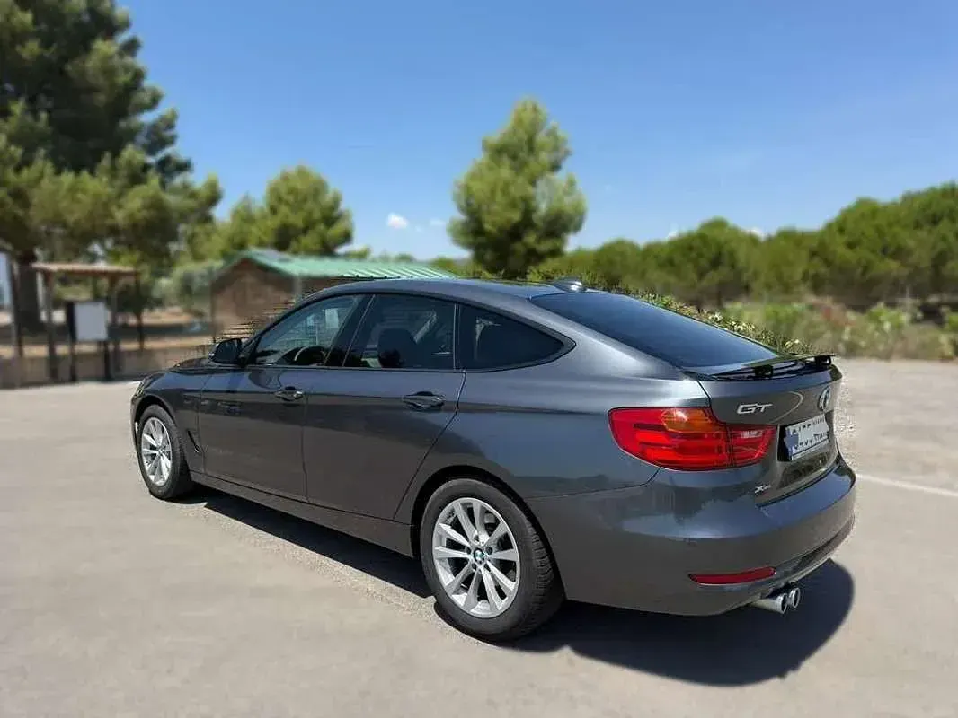 Usado BMW 320 Comfort Edition 190 CV (139 kW) 2016 Gris Berlina