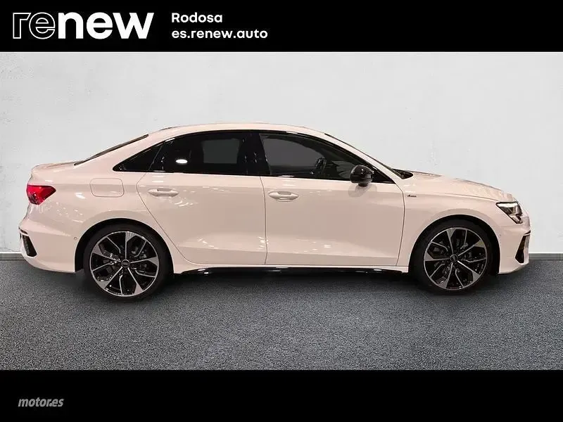 Usado Audi A3 150 CV (110 kW) 2022 Blanco Berlina