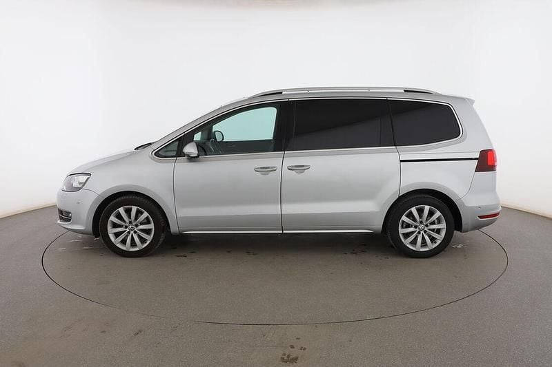 Usado VW Sharan Sport 150 CV (110 kW) 2015 Gris Monovolumen