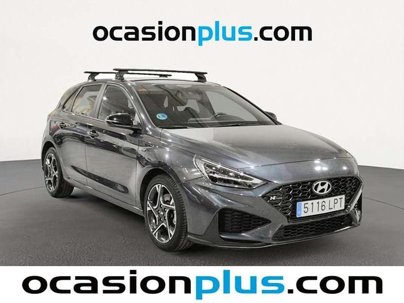 Usado Hyundai i30 N Line 120 CV (88 kW) 2021 Gris Utilitario