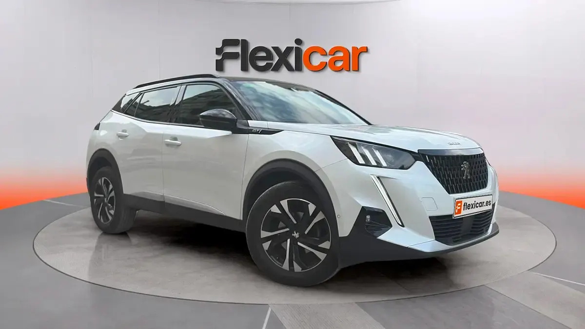 Usado Peugeot 2008 GT 131 CV (96 kW) 2022 SUV