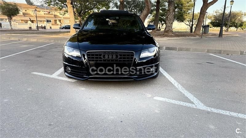Usado Audi A4 S-Line 190 CV (139 kW) 2011 Negro Familiar