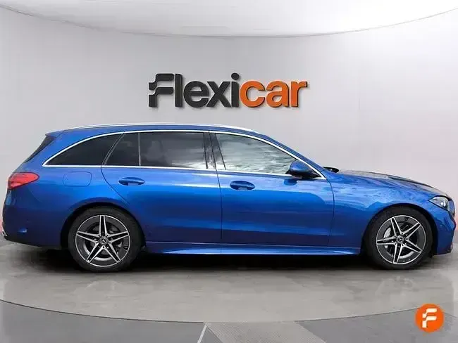 Usado Mercedes C220 200 CV (147 kW) 2022 Azul Familiar
