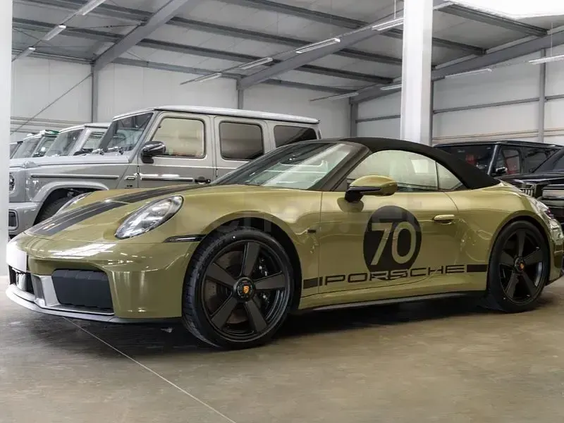 Nuevo Porsche 911 541 CV (397 kW) 2026 Verde Descapotable