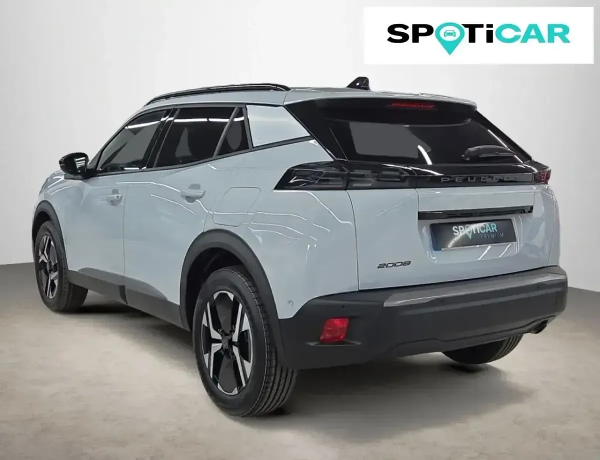 Nuevo Peugeot 2008 Allure Turbo 100 CV (73 kW) 2026 Blanco SUV