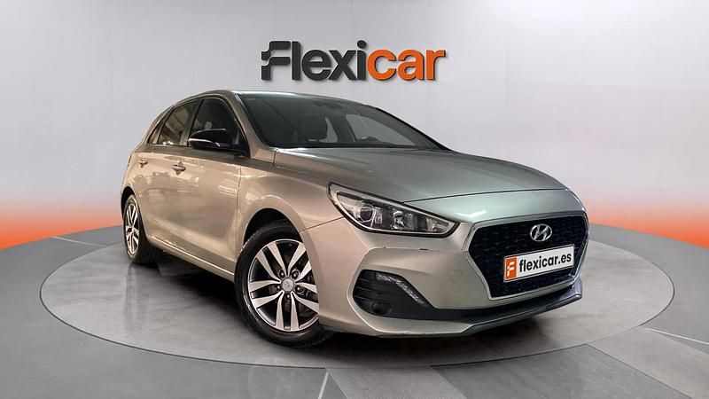 Brugt Hyundai i30 120 HK (88 kW) 2018 Beige Sedan