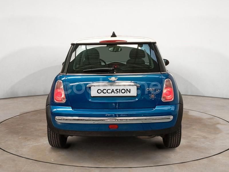 Usado Mini One D 88 CV (64 kW) 2006 Azul Utilitario