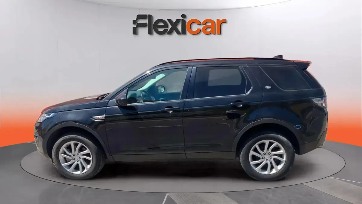 Usado Land Rover Discovery Sport HSE 240 CV (176 kW) 2019 Negro SUV