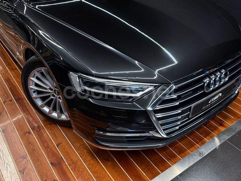 Usado Audi A8 Ambiente 286 CV (210 kW) 2019 Gris / plata Berlina