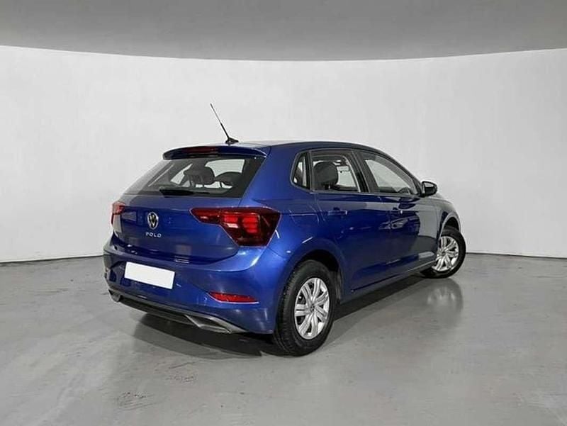 Usado VW Polo Trendline 95 CV (69 kW) 2022 Azul Utilitario