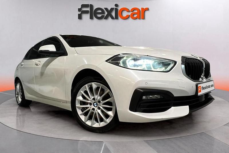 Blanco Usado 2020 BMW 118 Utilitario | 17.690 € (Buen precio) - Imagen 1/4