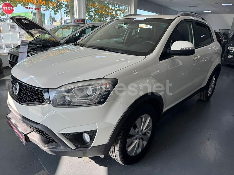 Blanco Usado 2015 Ssangyong (KGM) Korando Limited SUV | 11.100 € (Un poco caro) - Imagen 1/4