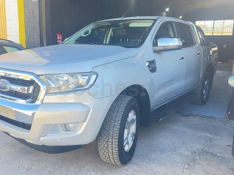 Usado Ford Ranger Wildtrack 200 CV (147 kW) 2018 Gris / plata Pickup/Camioneta