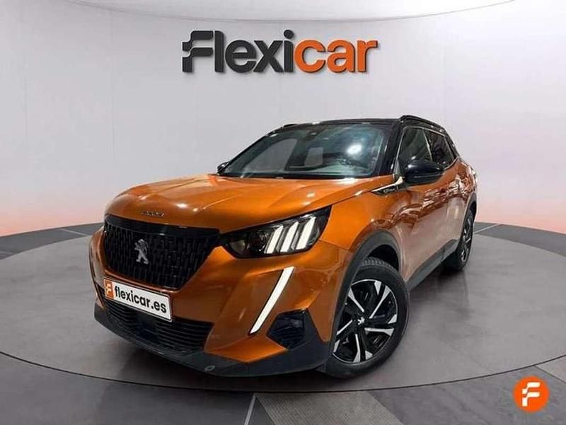 Usado Peugeot 2008 GT-line 131 CV (96 kW) 2020 Naranja SUV