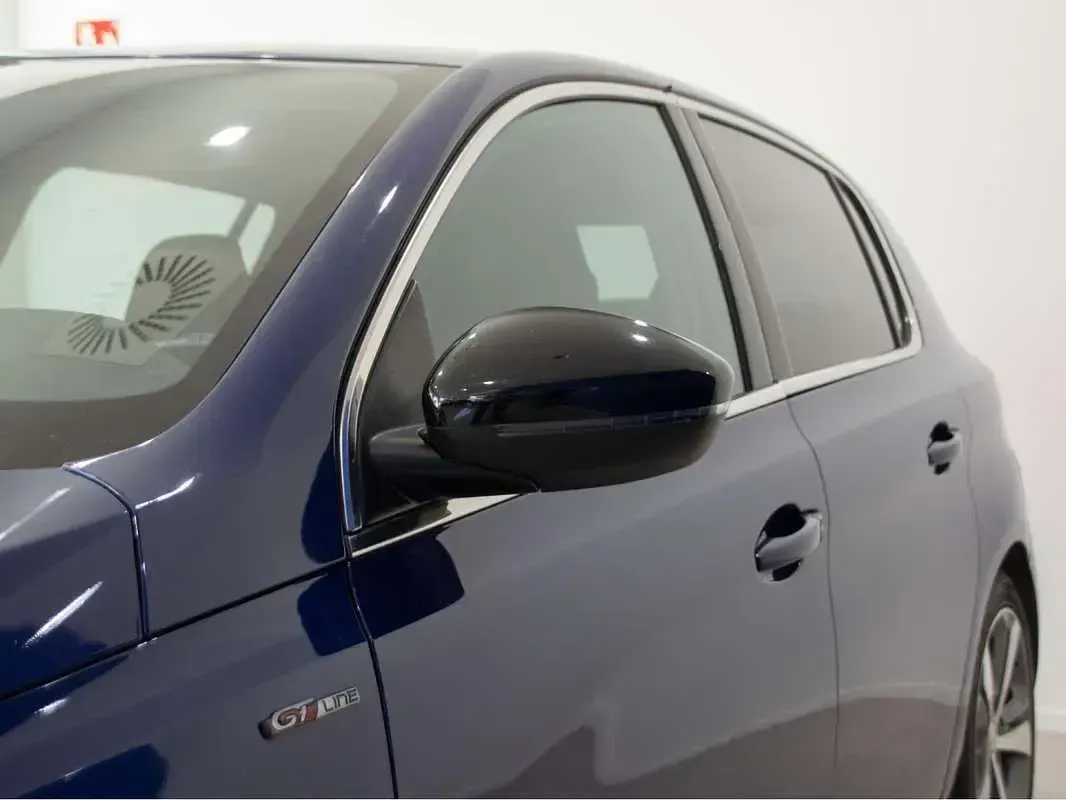 Usado Peugeot 308 GT-line 131 CV (96 kW) 2017 Azul Utilitario