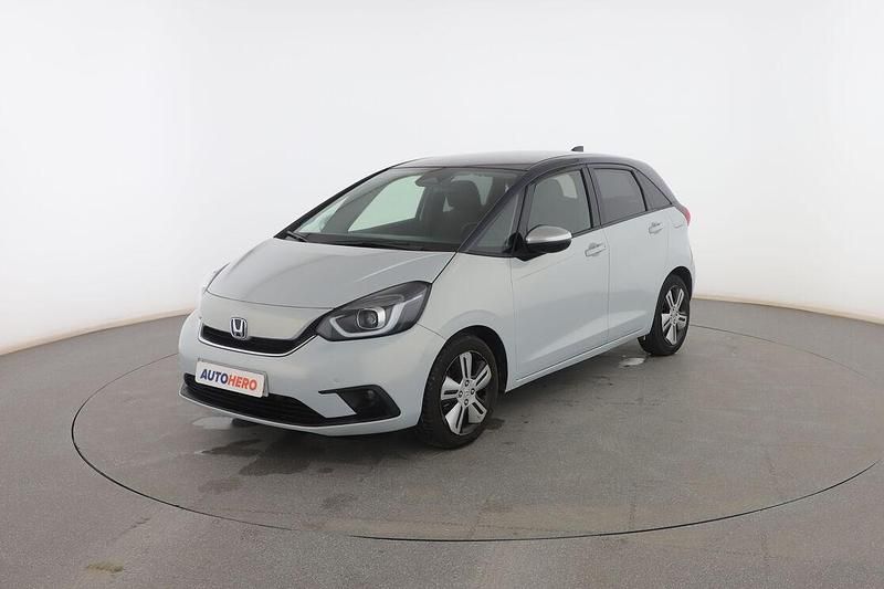 Usado Honda Jazz Executive 109 CV (80 kW) 2021 Gris Utilitario
