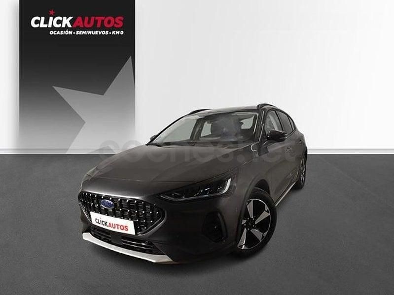 Usado Ford Focus Active 155 CV (114 kW) 2024 Gris Berlina