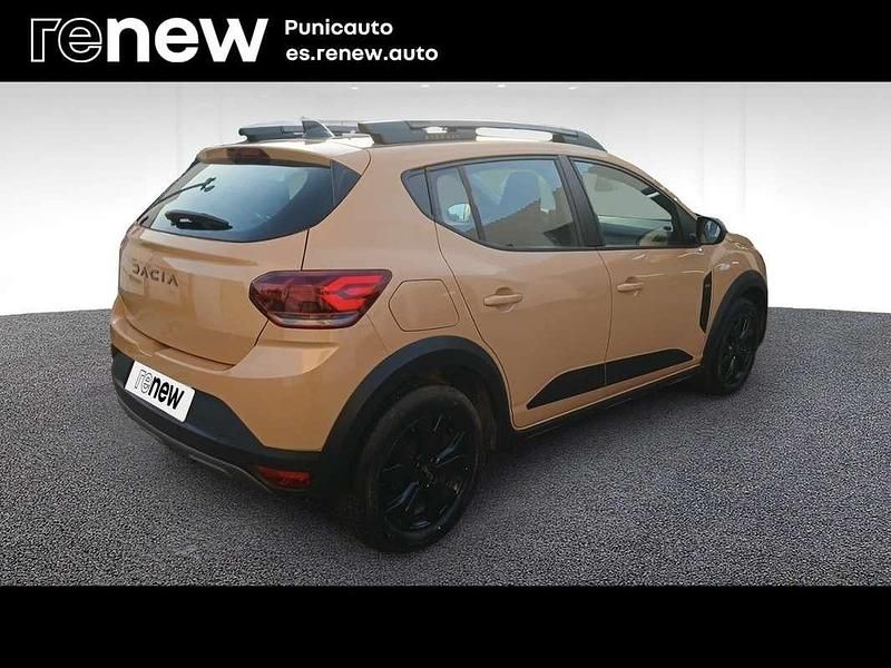 Usado Dacia Sandero Extreme 101 CV (74 kW) 2024 Gris Utilitario