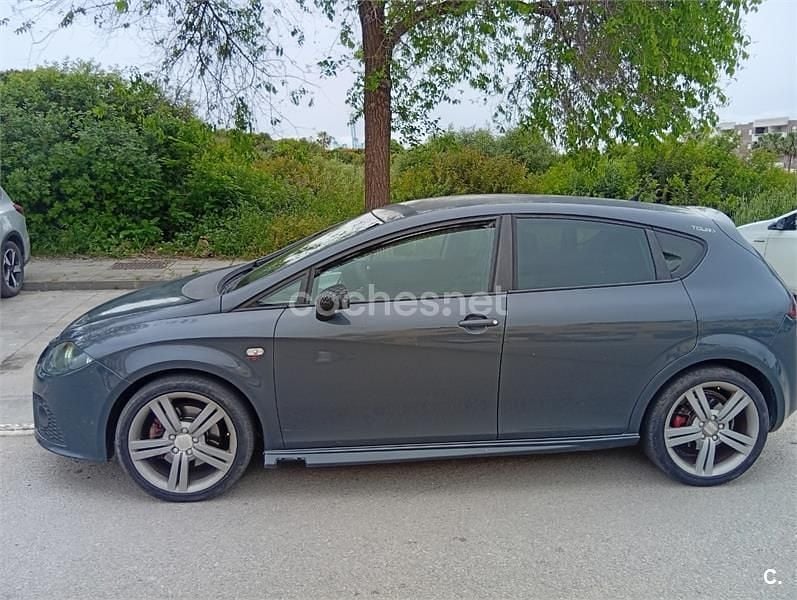 Usado Seat Leon FR 170 CV (125 kW) 2006 Marrón Utilitario