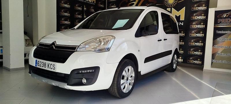 Usado Citroën Berlingo 120 CV (88 kW) 2017 Blanco Monovolumen