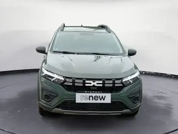 Usado Dacia Sandero Essentiel 101 CV (74 kW) 2023 Otro Berlina